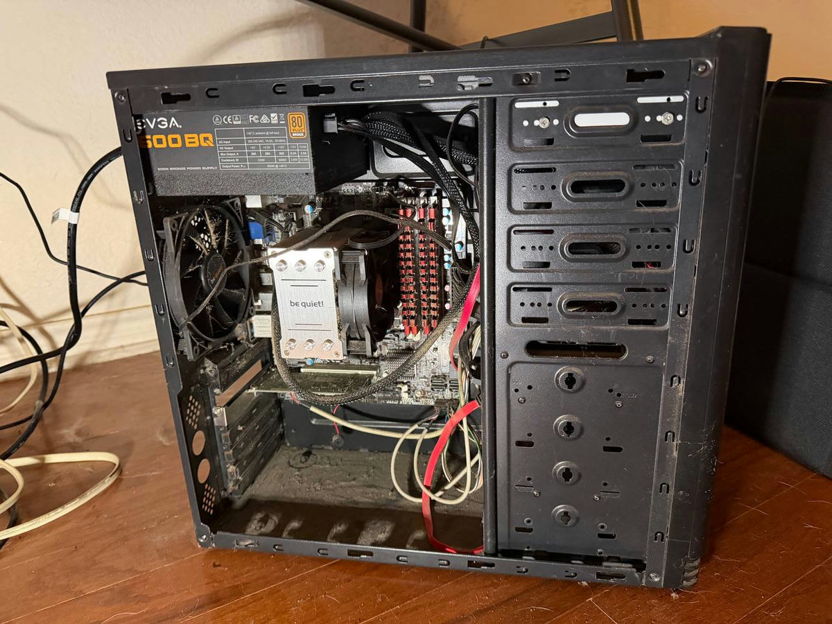 Refurbished Desktop — Intel Core i5-4690 Quad-Core