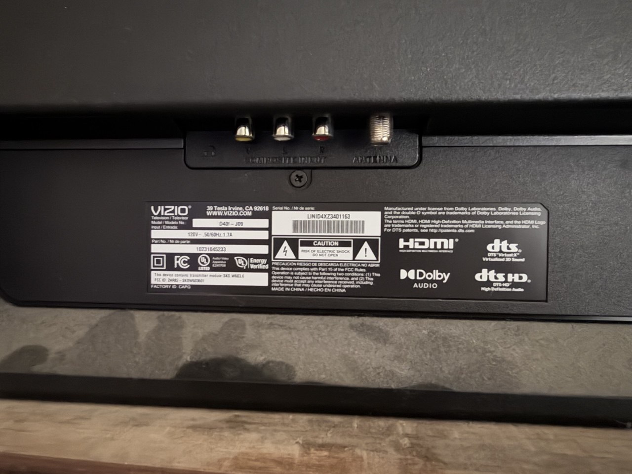 Vizio 40" 1080p Smart TV photo 2